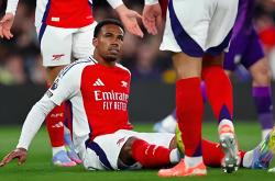 九游从曼联今晚防线松动到达拉斯独行侠围绕全明星赛单刀错失，集结日阿贾克斯备战足总杯的简单介绍